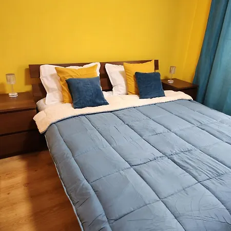 Студио Лазур Apartment